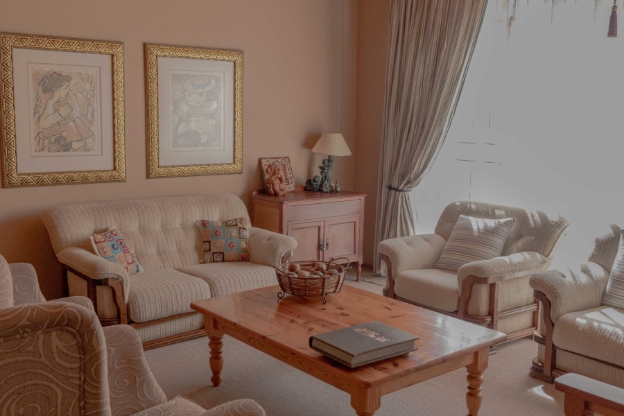 3 Bedroom Property for Sale in Heilbron Free State